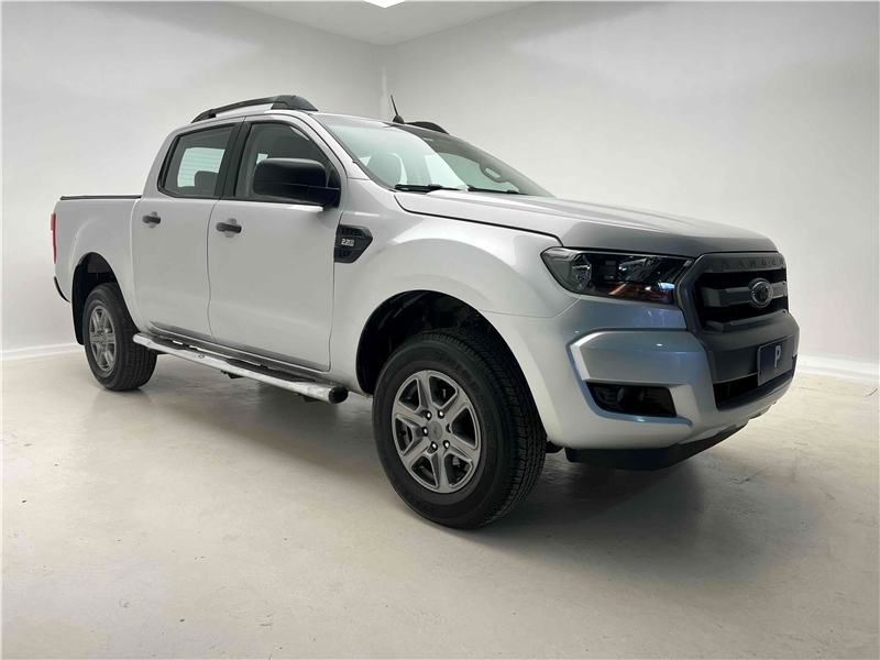 Foto do veículo FORD RANGER 2.2 XLS 4X2 CD 16V DIESEL 4P MANUAL 2018 68.168 KM 129.900,00