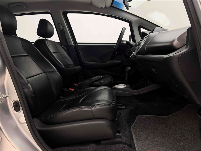 Foto do veículo HONDA FIT 1.5 EX 16V FLEX 4P AUTOMÁTICO 2011 48.983 KM 59.900,00