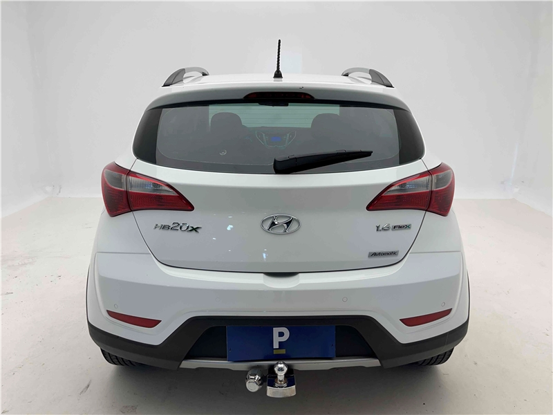 Foto do veículo HYUNDAI HB20X 1.6 16V PREMIUM FLEX 4P AUTOMÁTICO 2014 87.478 KM 51.900,00