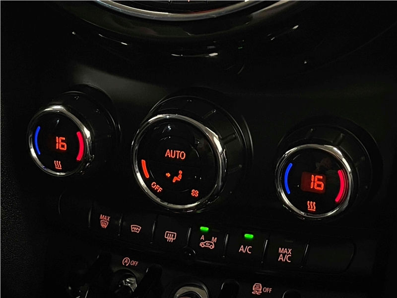 Foto do veículo MINI COOPER 2.0 S TOP 16V TURBO GASOLINA 4P AUTOMÁTICO 2015 84.204 KM 97.900,00