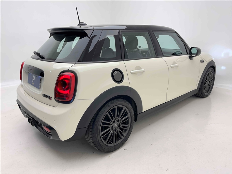 Foto do veículo MINI COOPER 2.0 S TOP 16V TURBO GASOLINA 4P AUTOMÁTICO 2015 84.204 KM 97.900,00