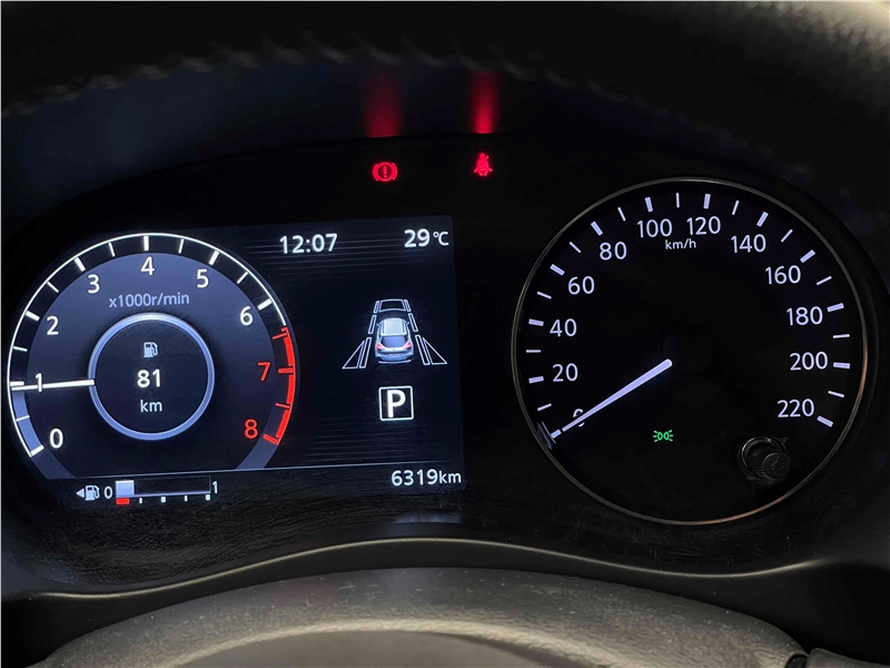 Foto do veículo NISSAN KICKS 1.6 16V FLEXSTART EXCLUSIVE XTRONIC 2022 6.319 KM 120.900,00