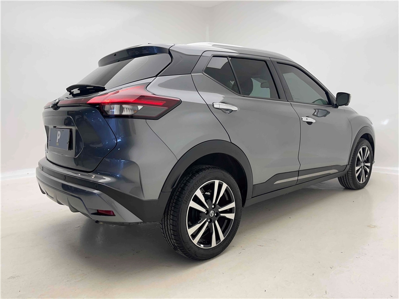 Foto do veículo NISSAN KICKS 1.6 16V FLEXSTART EXCLUSIVE XTRONIC 2022 6.319 KM 120.900,00