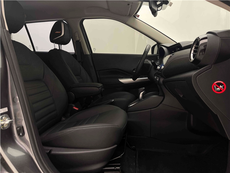 Foto do veículo NISSAN KICKS 1.6 16V FLEXSTART EXCLUSIVE XTRONIC 2022 6.319 KM 120.900,00