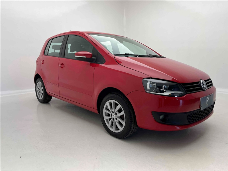 Foto do veículo VOLKSWAGEN FOX 1.0 MI 8V FLEX 4P MANUAL 2014 78.220 KM 39.900,00