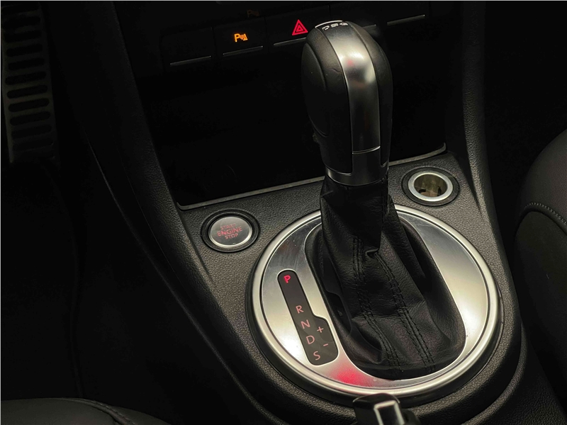 Foto do veículo VOLKSWAGEN FUSCA 2.0 TSI 16V GASOLINA 2P AUTOMÁTICO 2014 67.914 KM 105.900,00