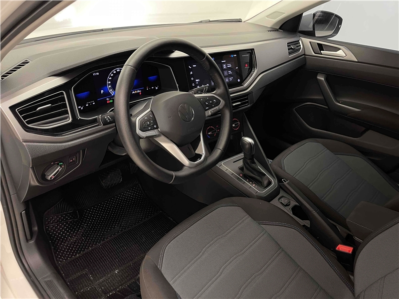 Foto do veículo VOLKSWAGEN NIVUS 1.0 200 TSI TOTAL FLEX COMFORTLINE AUTOMÁTICO 2022 27.006 KM 111.900,00
