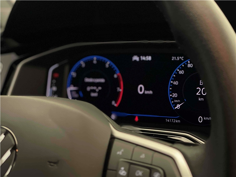 Foto do veículo VOLKSWAGEN NIVUS 1.0 200 TSI TOTAL FLEX HIGHLINE AUTOMÁTICO 2021 14.172 KM 114.900,00