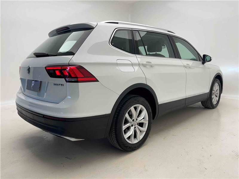 Foto do veículo VOLKSWAGEN TIGUAN 1.4 250 TSI TOTAL FLEX ALLSPACE COMFORTLINE TIPTRONIC 2018 53.878 KM 132.900,00