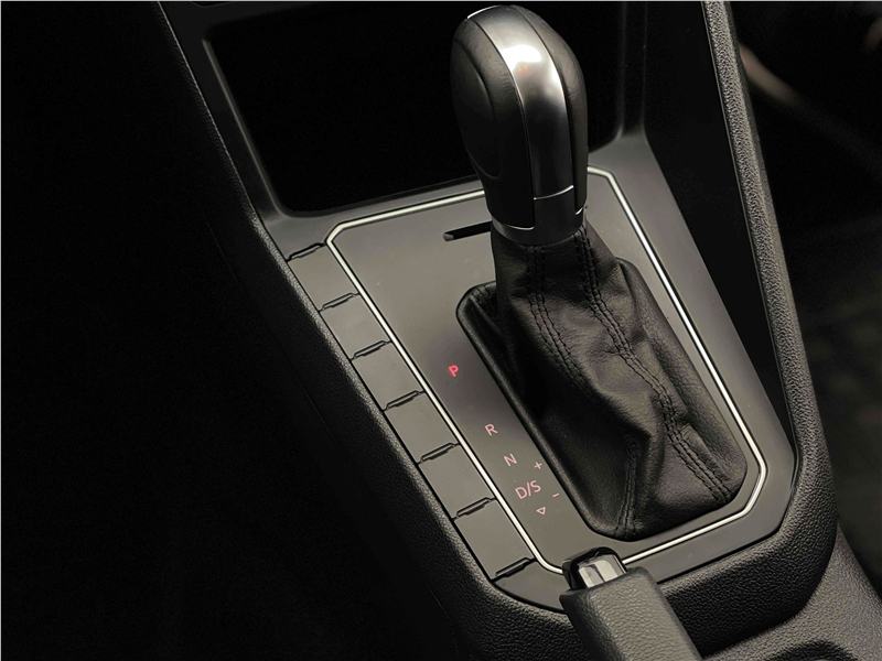 Foto do veículo VOLKSWAGEN VIRTUS 1.0 200 TSI COMFORTLINE AUTOMÁTICO 2019 61.170 KM 75.900,00