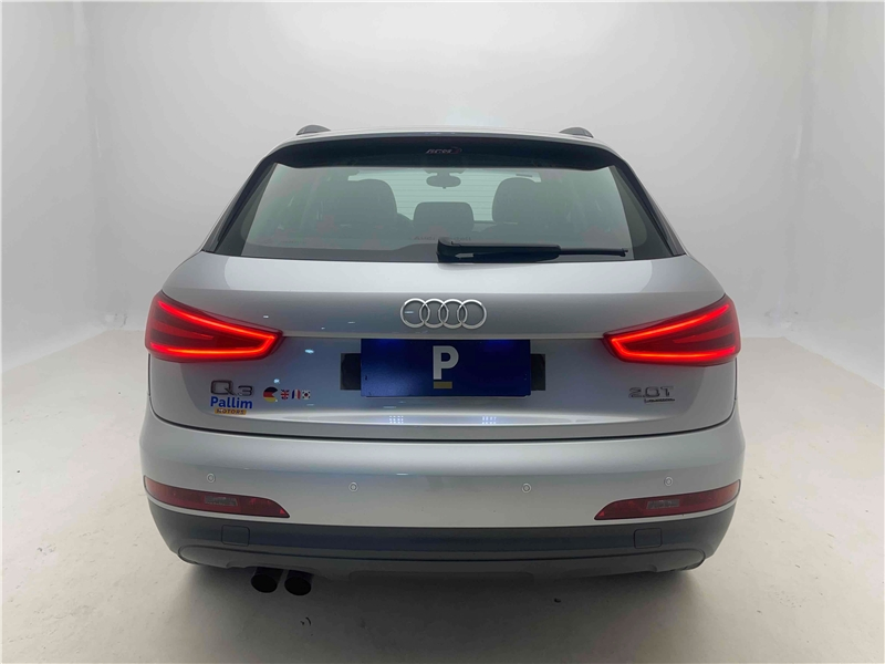 Foto do veículo AUDI Q3 2.0 TFSI ATTRACTION QUATTRO 4P GASOLINA S TRONIC 2014 52.981 KM 85.900,00