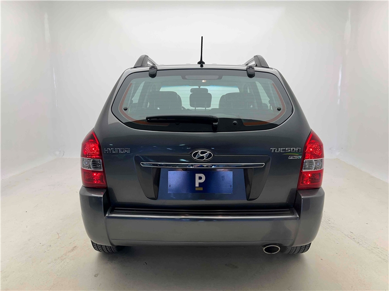 Foto do veículo HYUNDAI TUCSON 2.0 MPFI GLS 16V 143CV 2WD FLEX 4P AUTOMÁTICO 2016 86.498 KM 58.900,00