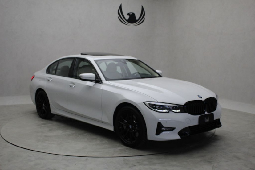 Foto do veículo BMW  330I SPORT 2019 3.110 KM 215.000,00