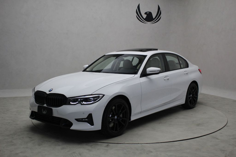 Foto do veículo BMW  330I SPORT 2019 3.110 KM 215.000,00