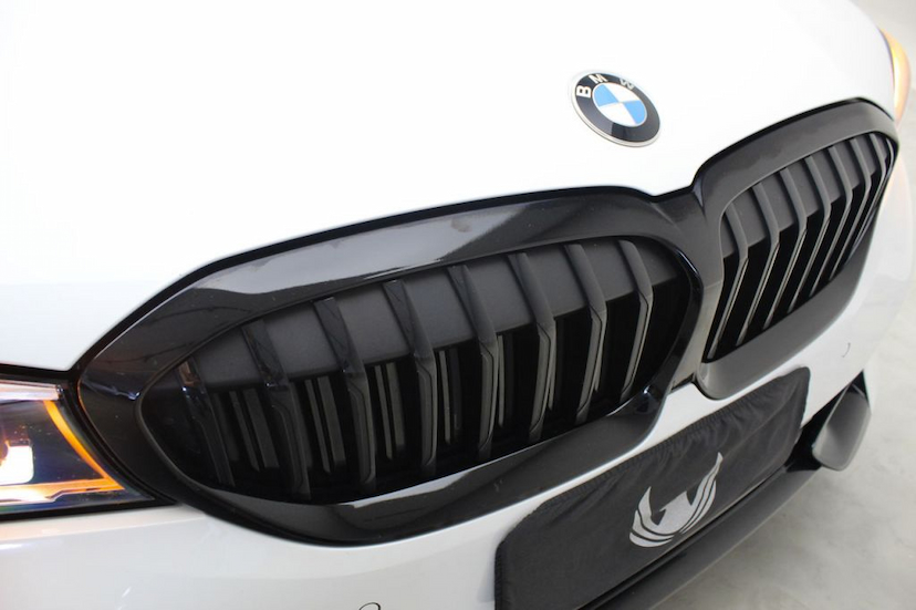 Foto do veículo BMW  330I SPORT 2019 3.110 KM 215.000,00