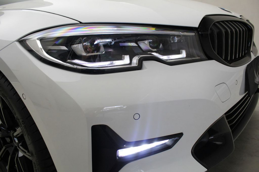 Foto do veículo BMW  330I SPORT 2019 3.110 KM 215.000,00
