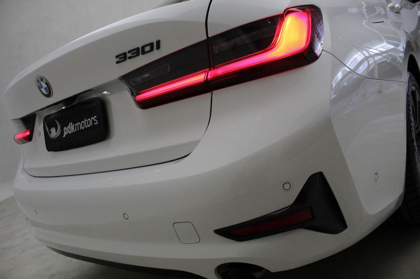 Foto do veículo BMW  330I SPORT 2019 3.110 KM 215.000,00