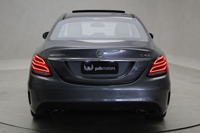Foto do veículo MERCEDES-BENZ  C43 AMG 2018 21.500 KM 339.000,00