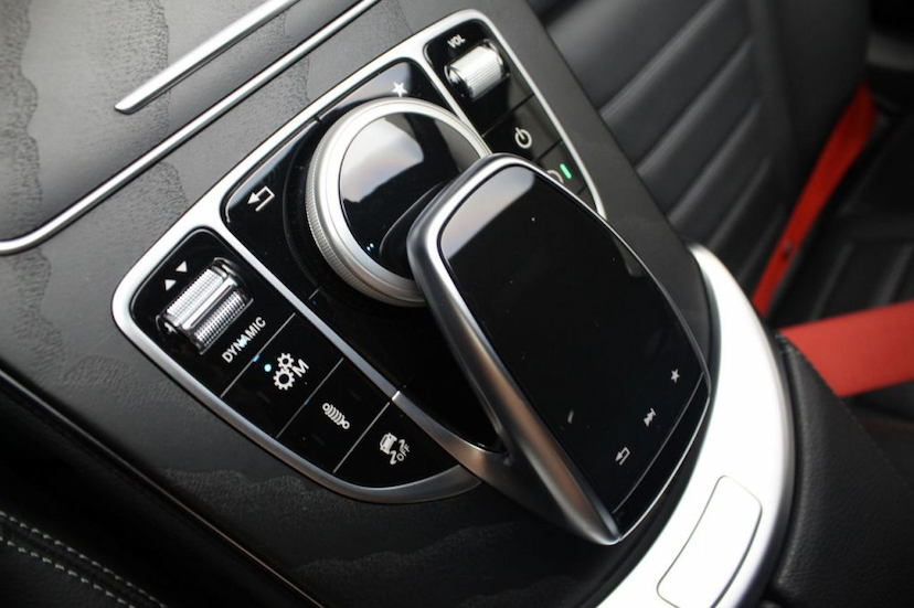 Foto do veículo MERCEDES-BENZ  C43 AMG 2018 21.500 KM 339.000,00