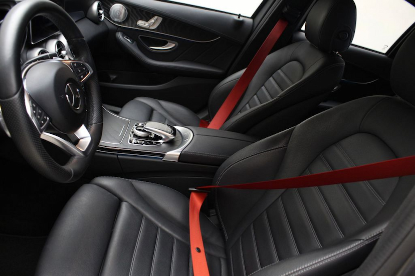 Foto do veículo MERCEDES-BENZ  C43 AMG 2018 21.500 KM 339.000,00