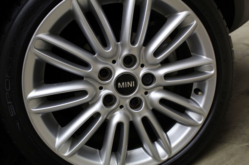 Foto do veículo MINI  COOPER S EXCLUSIVE 4P 2017 39.670 KM 89.900,00