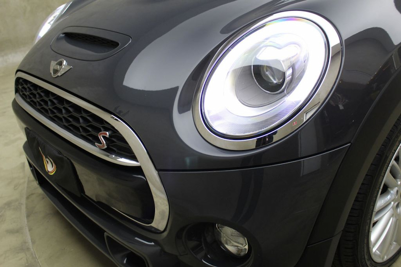 Foto do veículo MINI  COOPER S EXCLUSIVE 4P 2017 39.670 KM 89.900,00