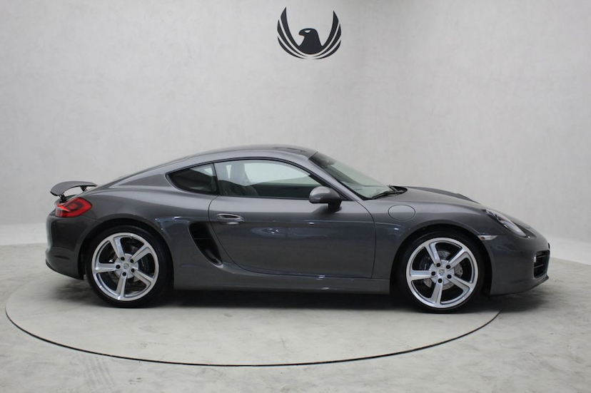 Foto do veículo PORSCHE  CAYMAN 2016 4.110 KM 319.000,00