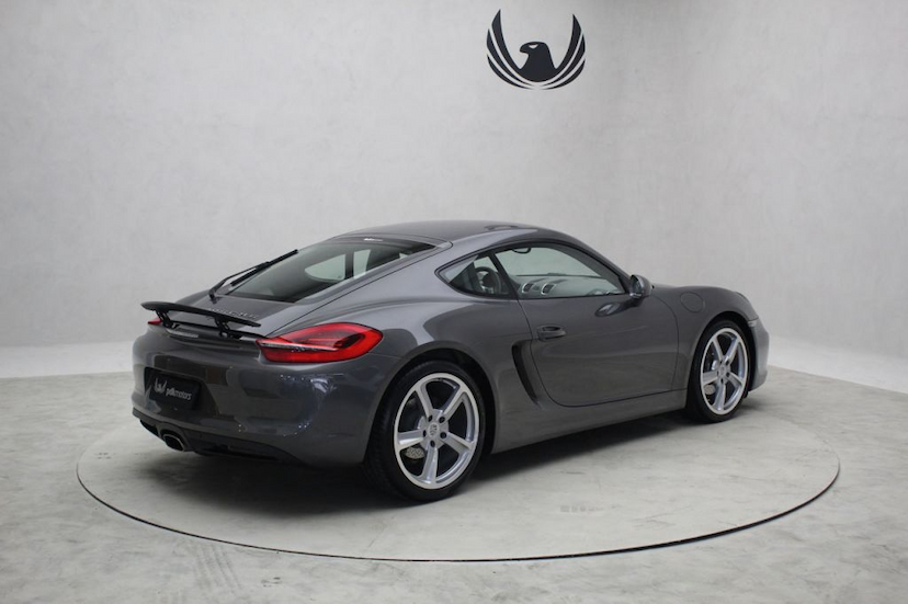 Foto do veículo PORSCHE  CAYMAN 2016 4.110 KM 319.000,00