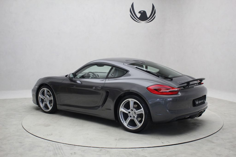 Foto do veículo PORSCHE  CAYMAN 2016 4.110 KM 319.000,00