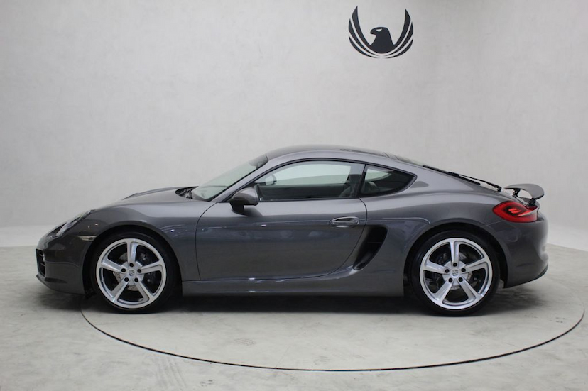 Foto do veículo PORSCHE  CAYMAN 2016 4.110 KM 319.000,00
