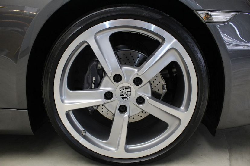Foto do veículo PORSCHE  CAYMAN 2016 4.110 KM 319.000,00