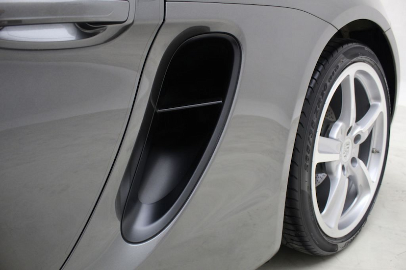 Foto do veículo PORSCHE  CAYMAN 2016 4.110 KM 319.000,00