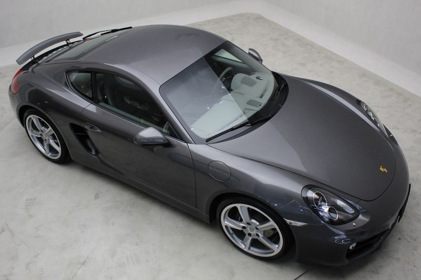 Foto do veículo PORSCHE  CAYMAN 2016 4.110 KM 319.000,00