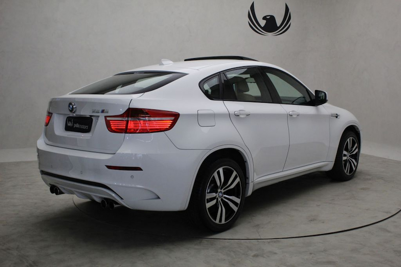 Foto do veículo BMW  X6 M 2012 47.400 KM 159.000,00