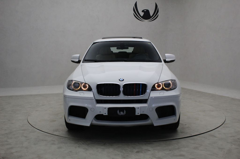 Foto do veículo BMW  X6 M 2012 47.400 KM 159.000,00