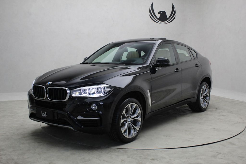 Foto do veículo BMW  X6 35I X-DRIVE 2016 31.950 KM 219.900,00