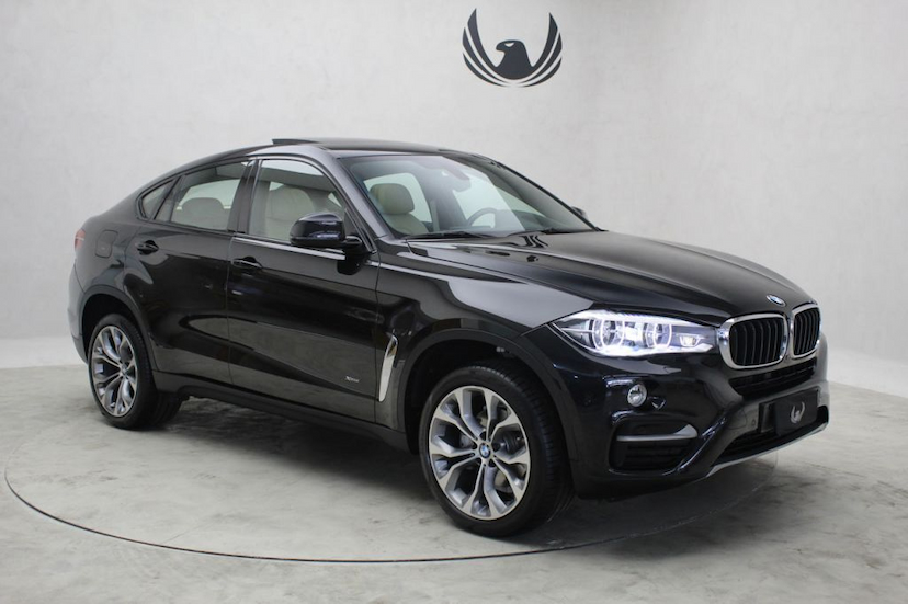 Foto do veículo BMW  X6 35I X-DRIVE 2016 31.950 KM 219.900,00