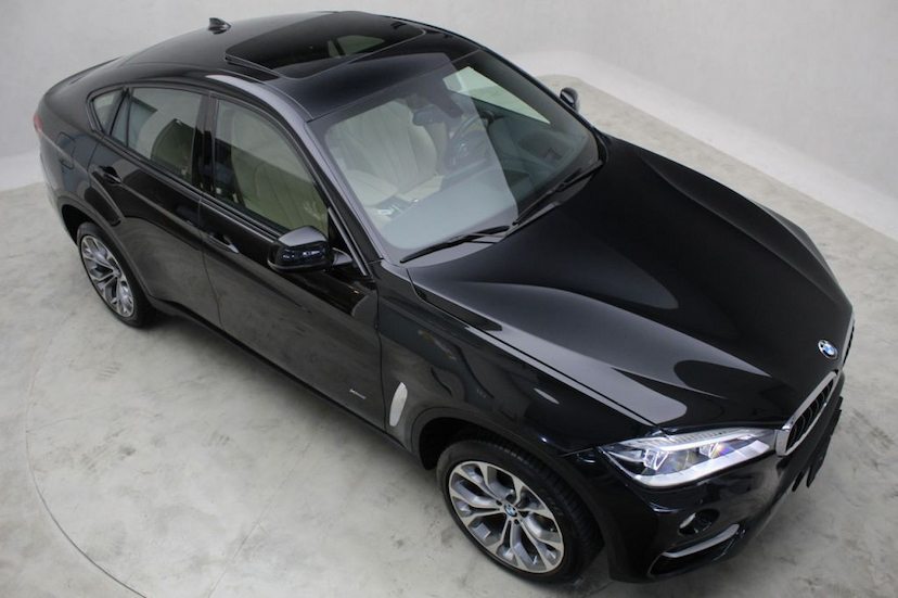 Foto do veículo BMW  X6 35I X-DRIVE 2016 31.950 KM 219.900,00