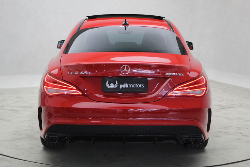 Foto do veículo MERCEDES-BENZ  CLA 45 AMG 2015 22.936 KM 188.000,00