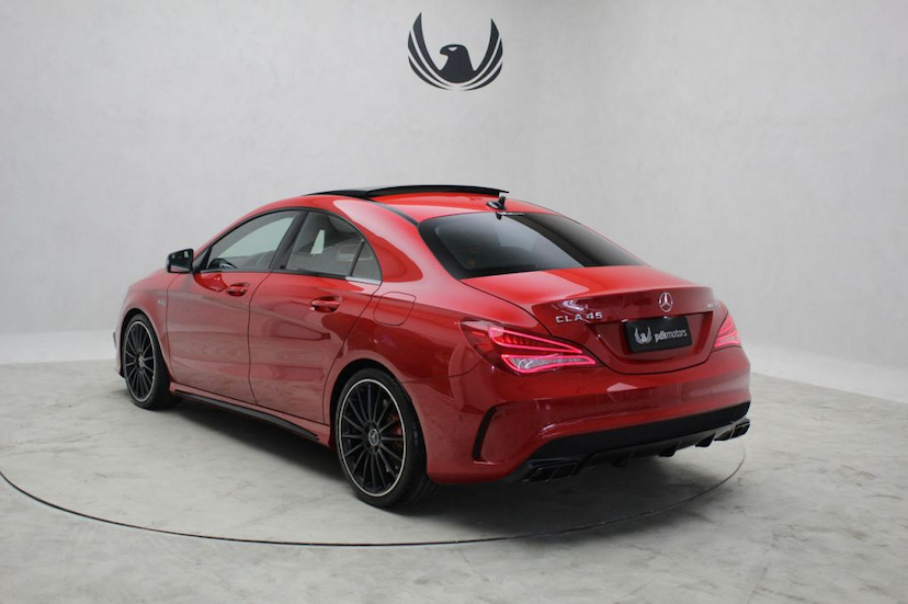 Foto do veículo MERCEDES-BENZ  CLA 45 AMG 2015 22.936 KM 188.000,00