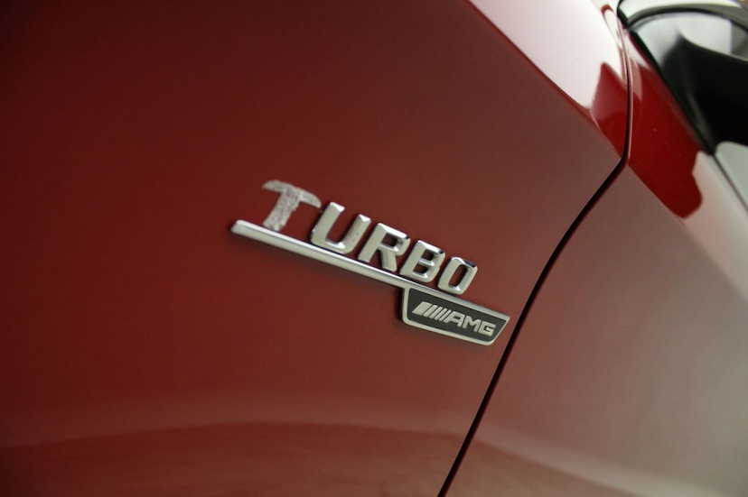 Foto do veículo MERCEDES-BENZ  CLA 45 AMG 2015 22.936 KM 188.000,00