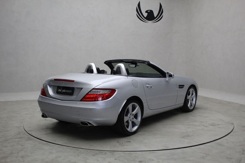 Foto do veículo MERCEDES-BENZ  SLK 350 2012 25.280 KM 145.000,00