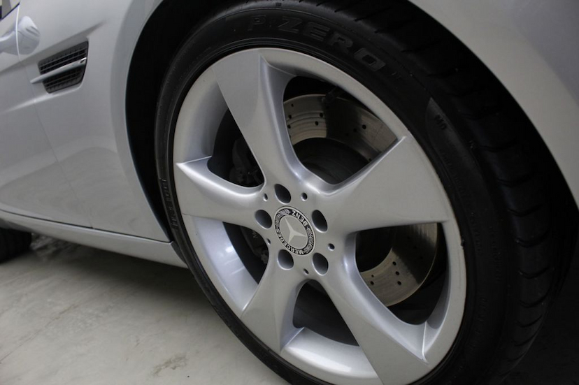 Foto do veículo MERCEDES-BENZ  SLK 350 2012 25.280 KM 145.000,00