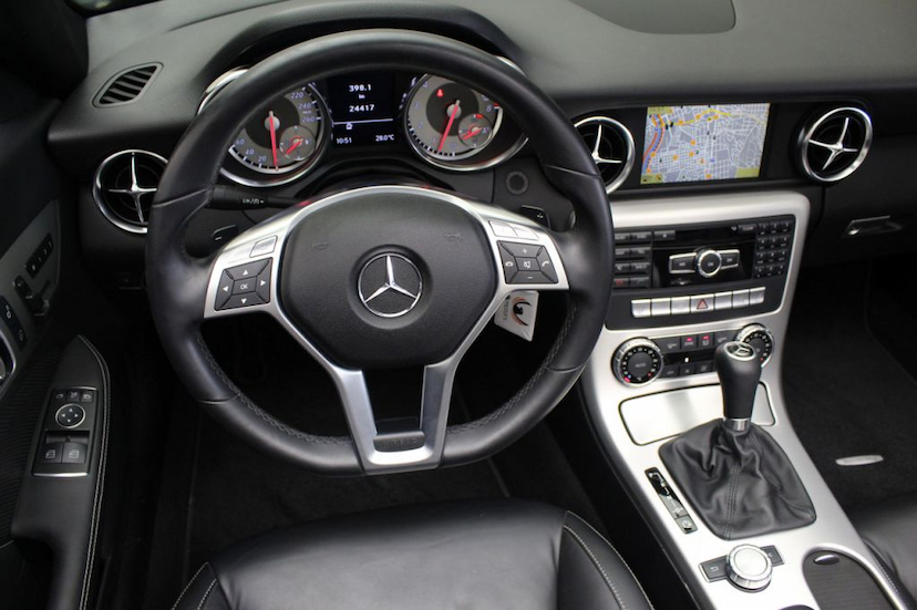 Foto do veículo MERCEDES-BENZ  SLK 350 2012 25.280 KM 145.000,00