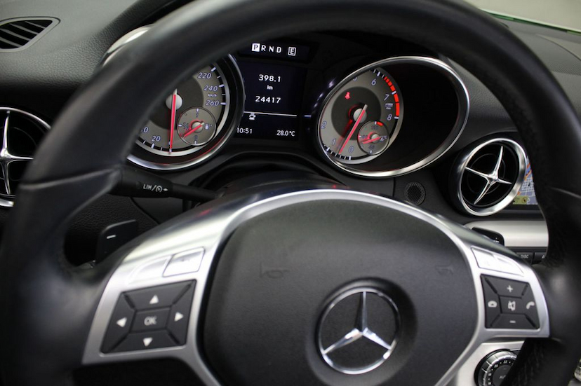 Foto do veículo MERCEDES-BENZ  SLK 350 2012 25.280 KM 145.000,00