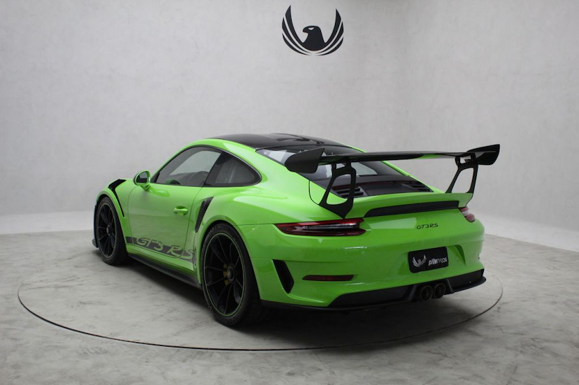 Foto do veículo PORSCHE 911 GT3 RS 2019 1.300 KM 1.820.000,00