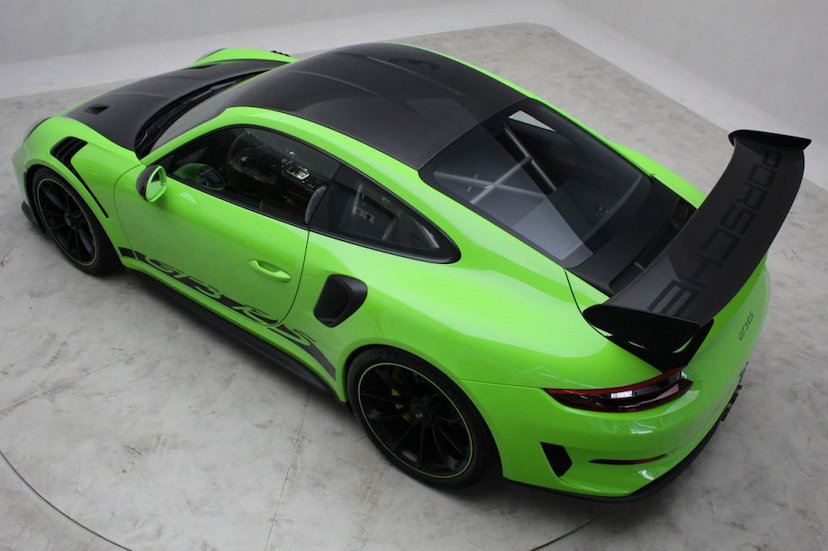 Foto do veículo PORSCHE 911 GT3 RS 2019 1.300 KM 1.820.000,00