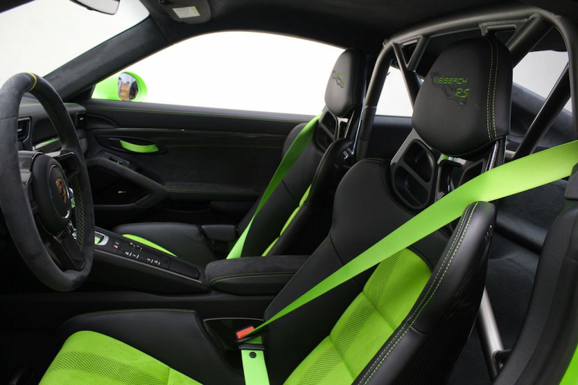 Foto do veículo PORSCHE 911 GT3 RS 2019 1.300 KM 1.820.000,00