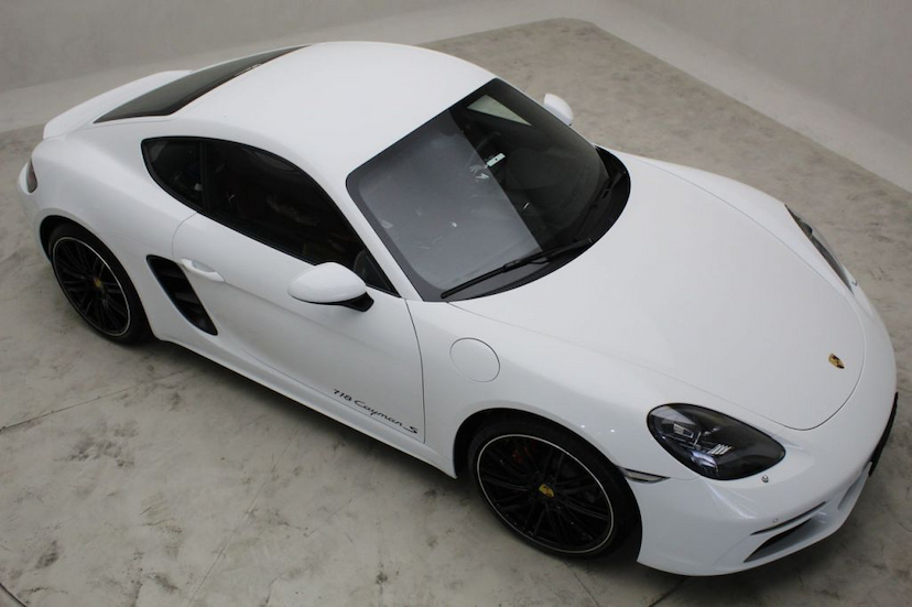 Foto do veículo PORSCHE  718 CAYMAN S 2018 10.290 KM 399.000,00
