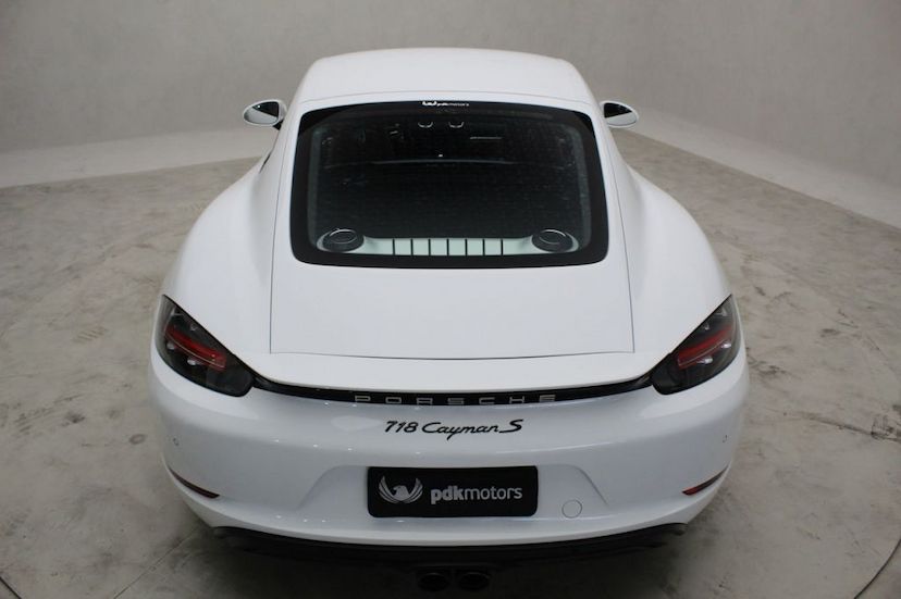 Foto do veículo PORSCHE  718 CAYMAN S 2018 10.290 KM 399.000,00